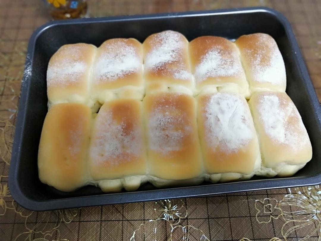 软到不知所措的牛奶卷