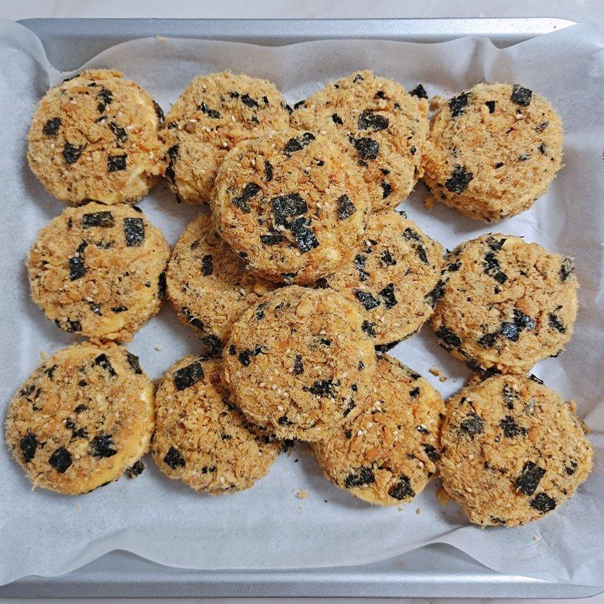 朋友都说比鲍师傅好吃的海苔肉松小贝