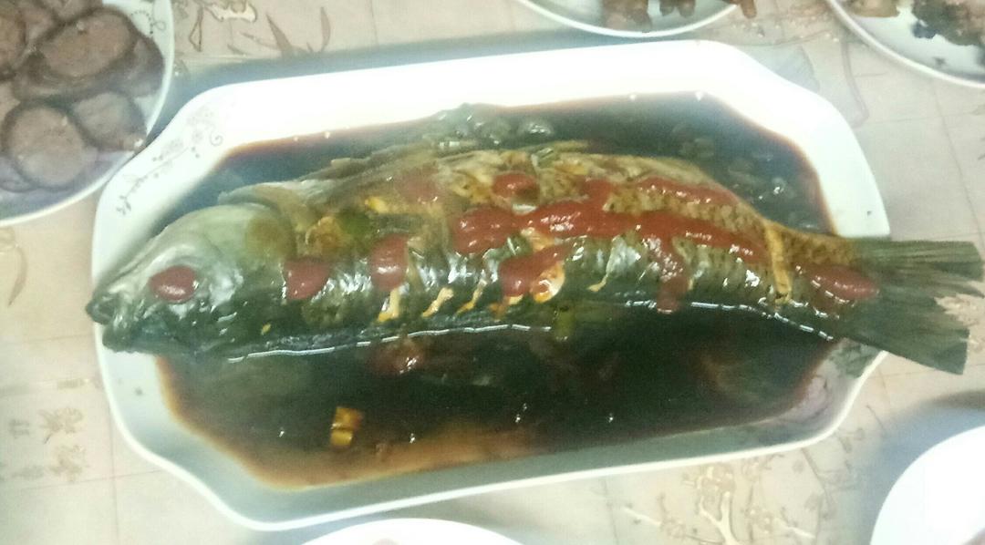 红烧清蒸鲤鱼