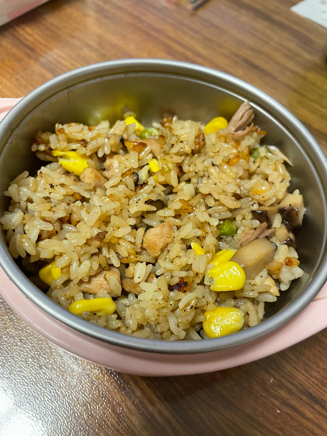 电饭锅香菇鸡肉焖饭