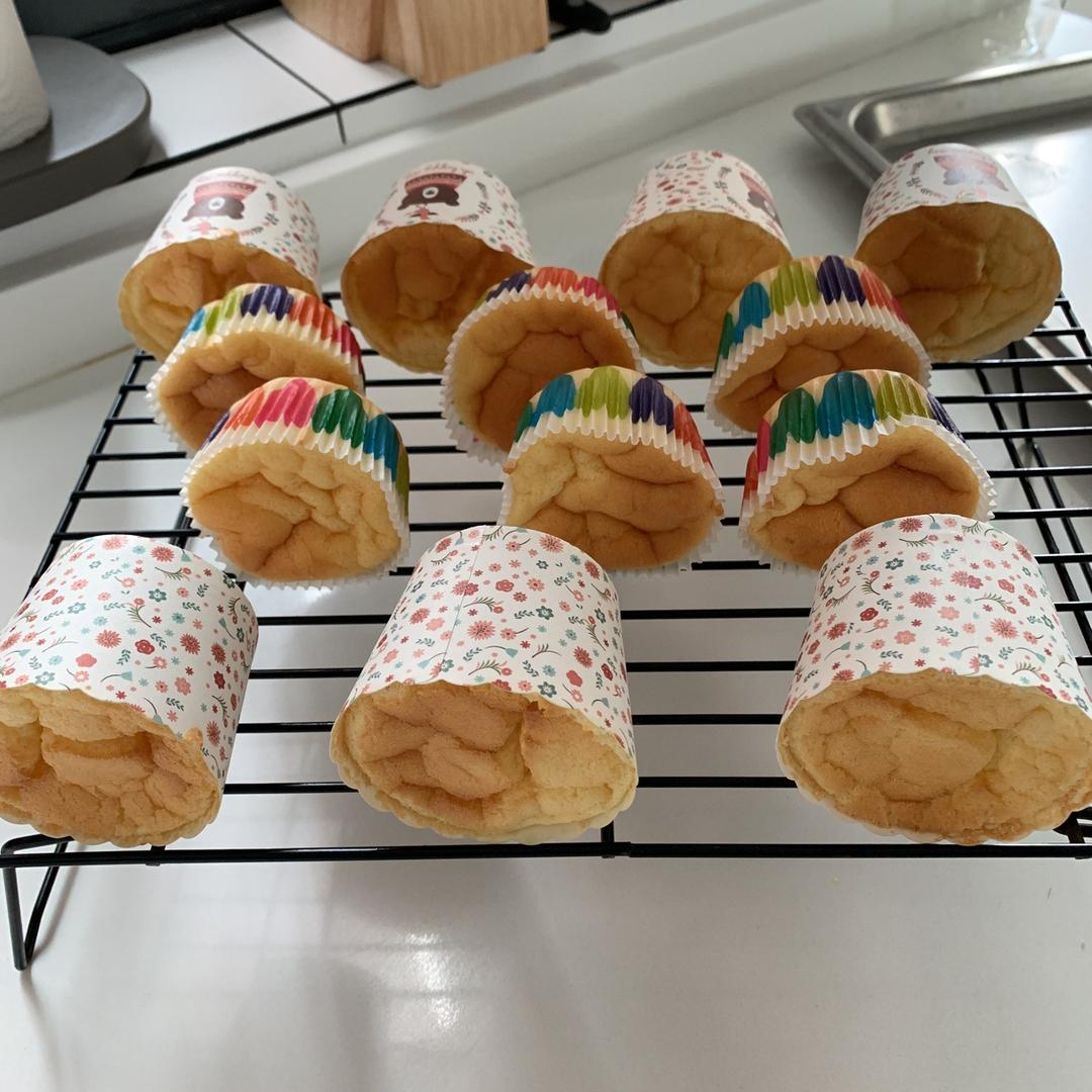 纸杯蛋糕 🧁酸奶小蛋糕   ——附视频