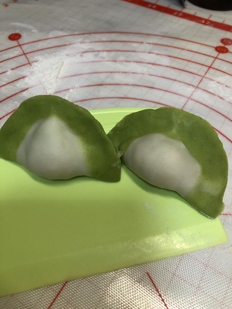 你家的芹菜叶还扔吗？（做法二：包饺子）