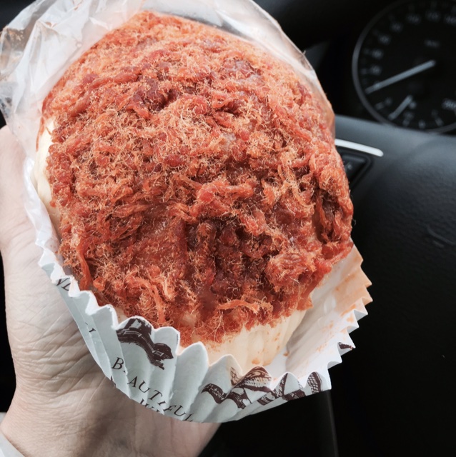 辣肉松面包
