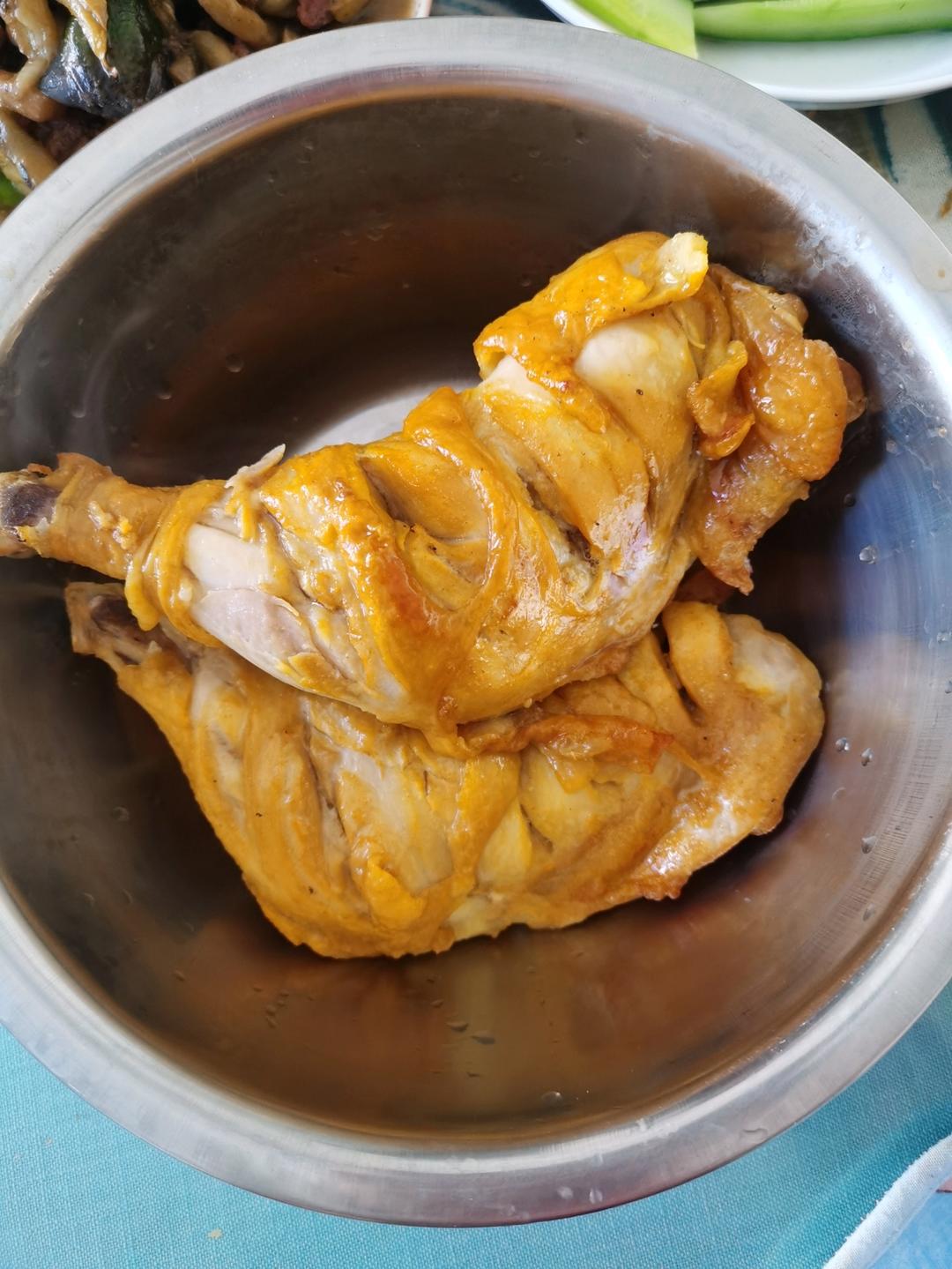 手撕盐焗鸡腿