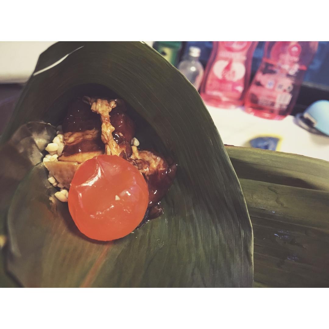 蛋黄肉粽