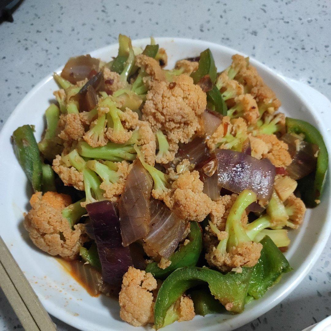 简单下饭的家常花菜，不加肉也好吃😋