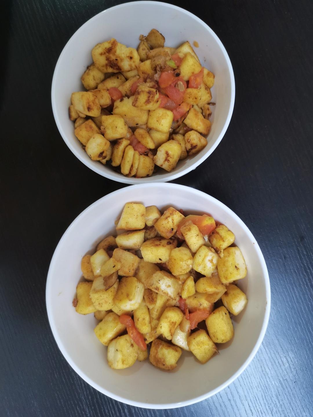 剩馒头的春天——西红柿🍅炒馒头丁