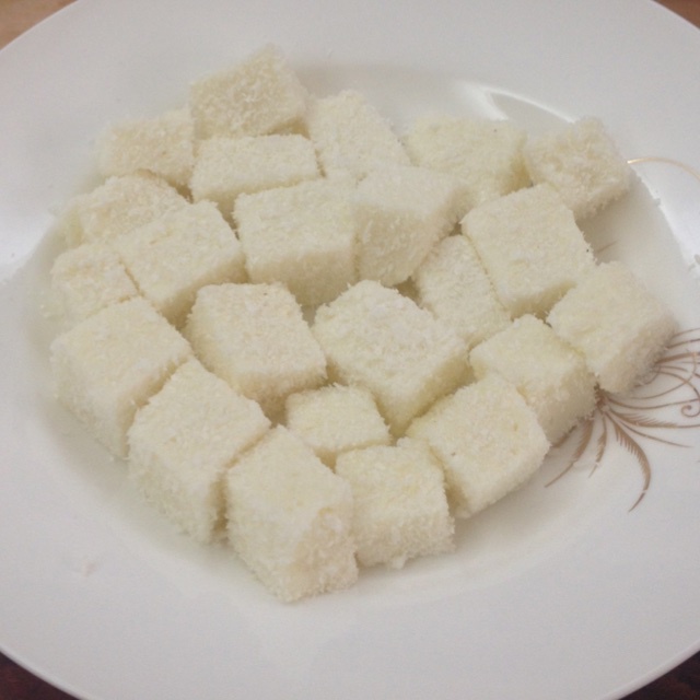 完胜85度C牛奶椰丝小方