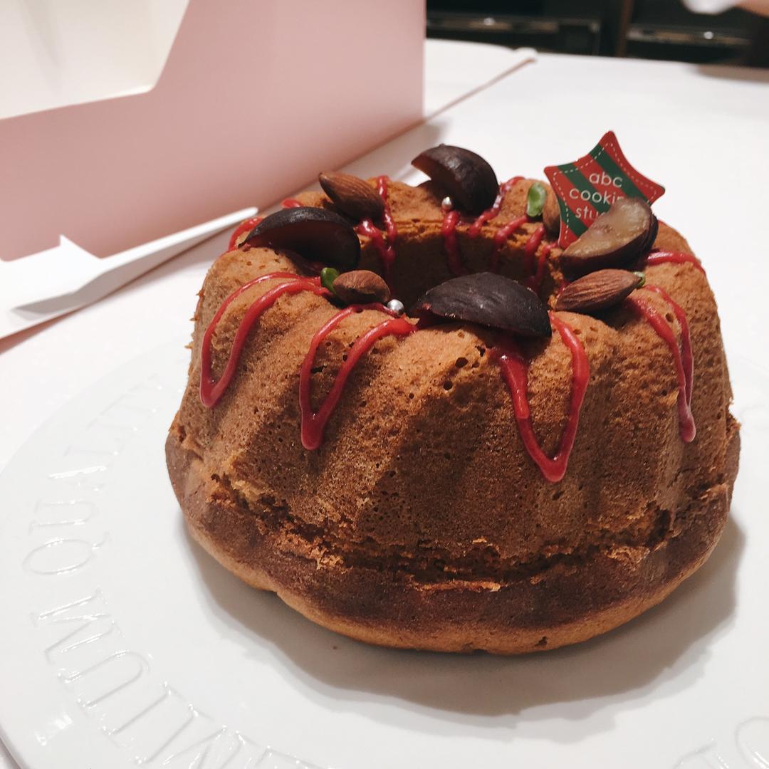 焦糖可古罗芙蛋糕