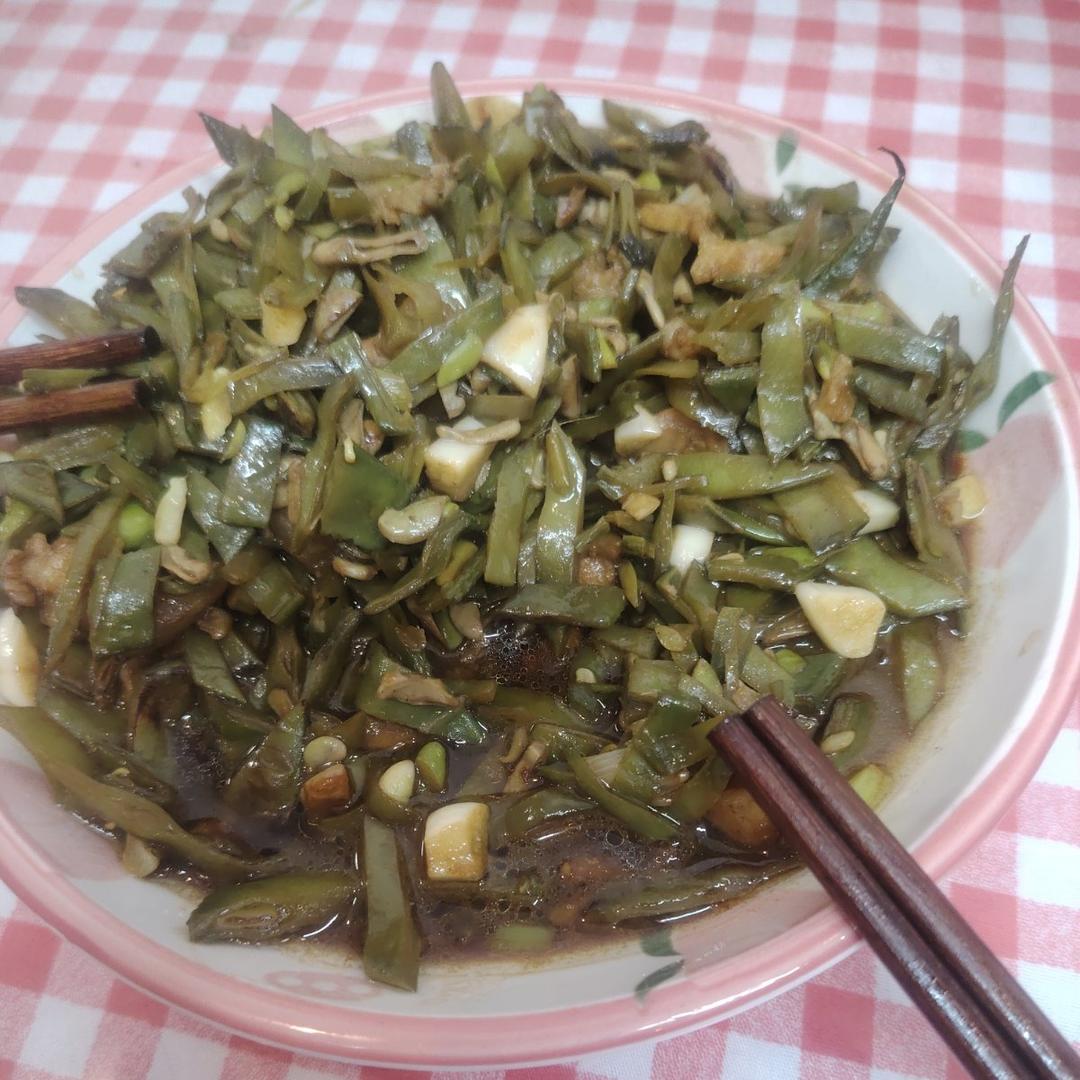 分两次放蒜才有了这超好吃的蒜香扁豆丝