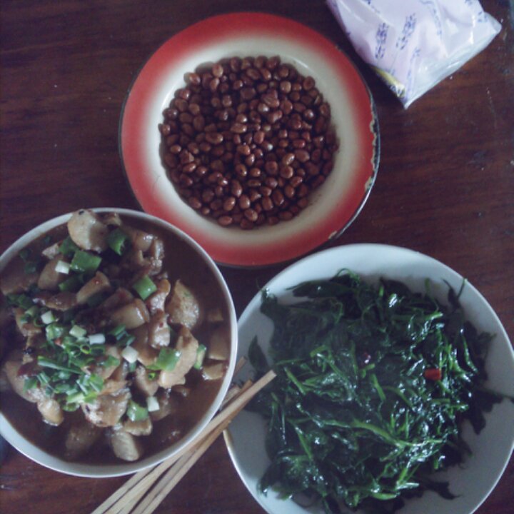 下酒菜之炒花生