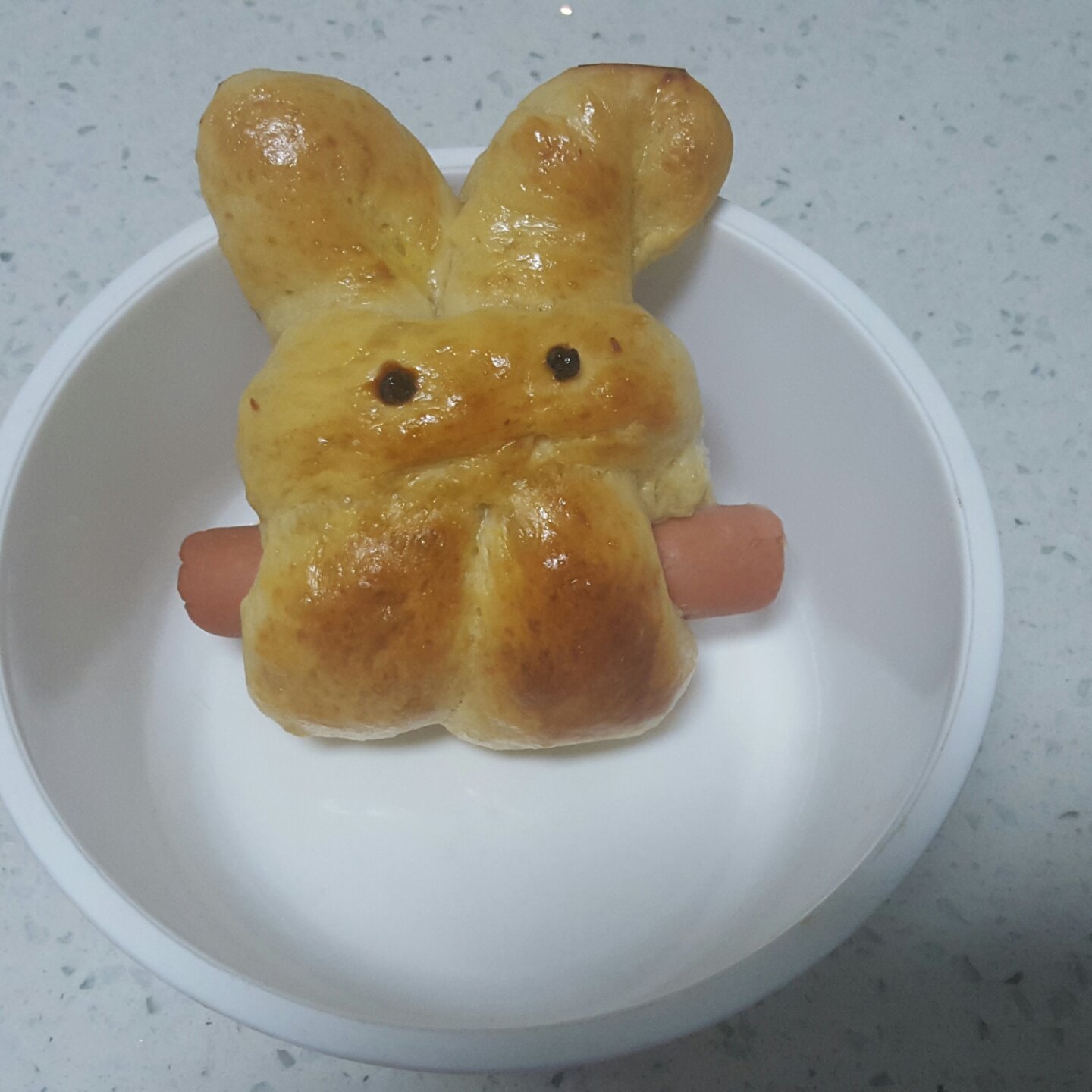 小兔子香肠包