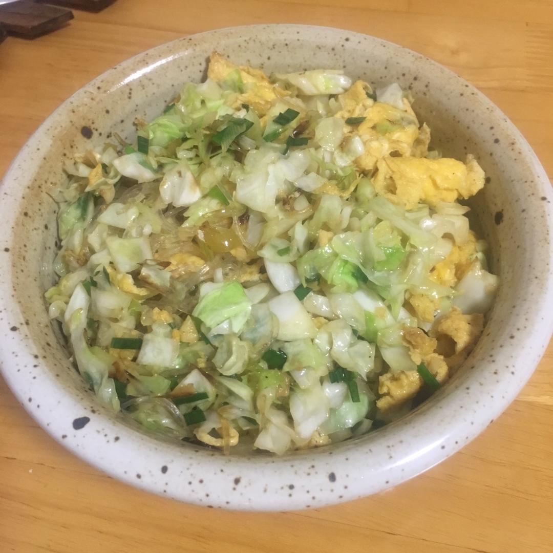 包菜粉丝炒鸡蛋