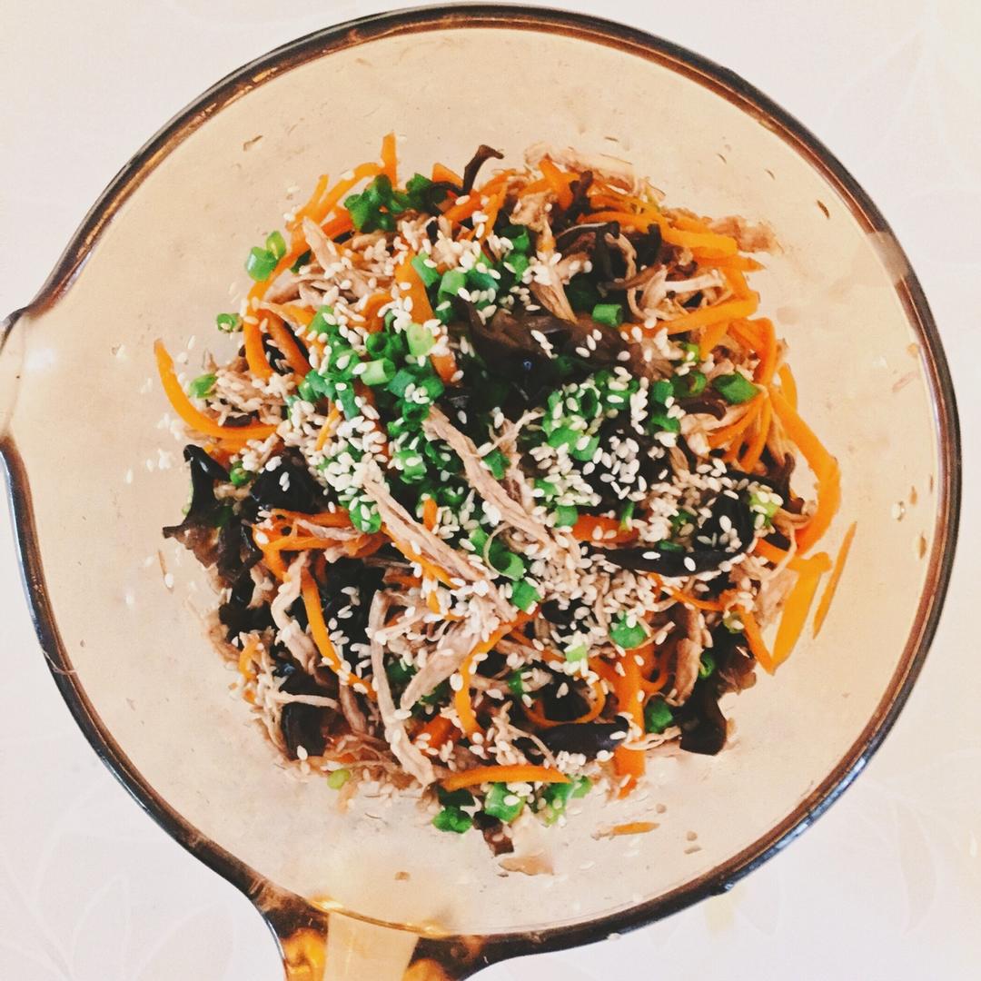 减脂健身｜凉拌手撕鸡丝（香辣&麻油版）