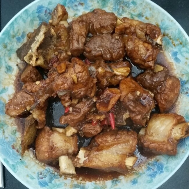 红烧排骨