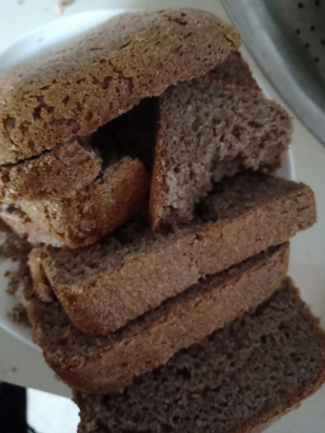 无油无糖全麦面包（面包机版）