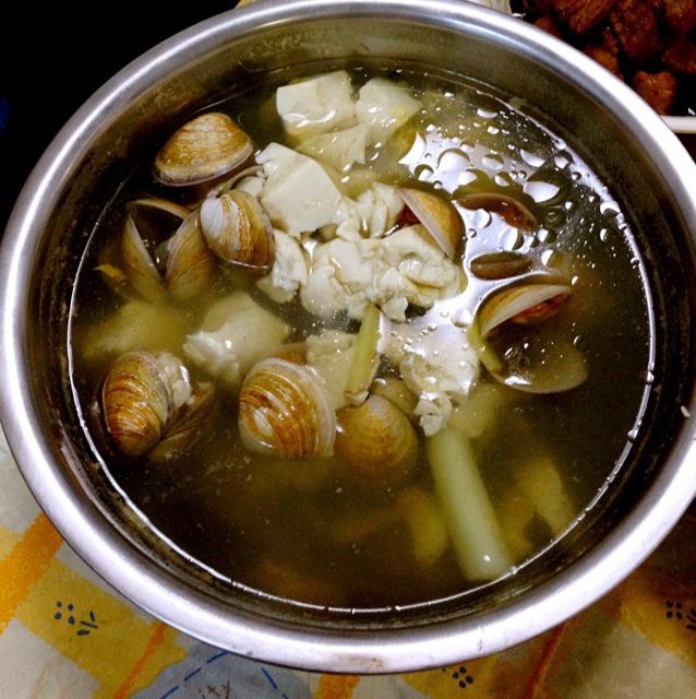 月子餐：蛤蜊豆腐汤（安神益智）