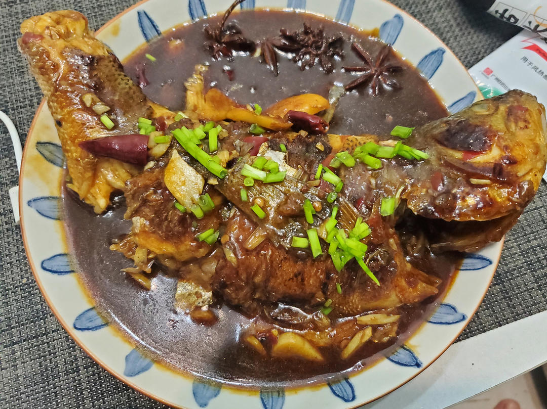 红烧鲈鱼