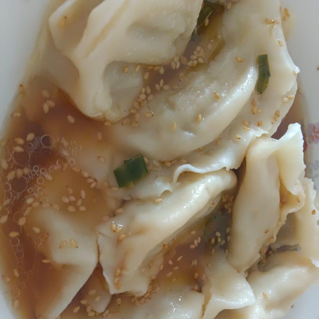 五分钟搞定夜宵早餐秘制酸汤水饺 酸辣开胃