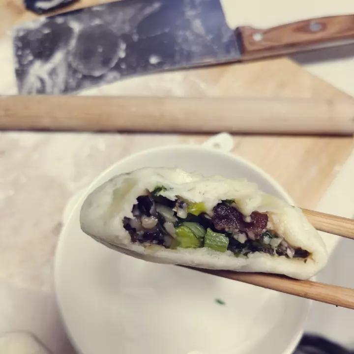青菜香菇包子