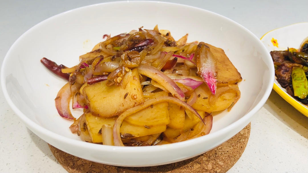 孜然洋葱土豆片