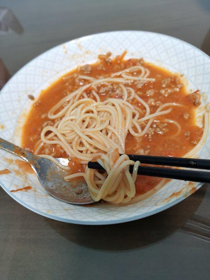 （完胜必胜客的）番茄肉酱意大利面～