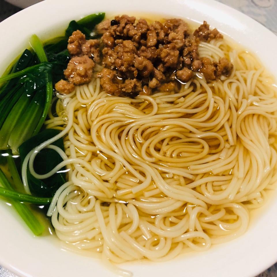 最美不过那碗阳春面