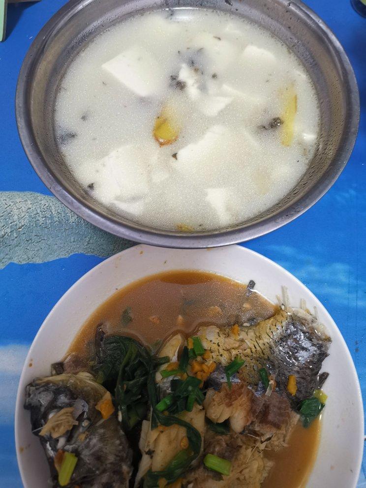 奶白鲫鱼豆腐汤|一条鱼最后的温柔