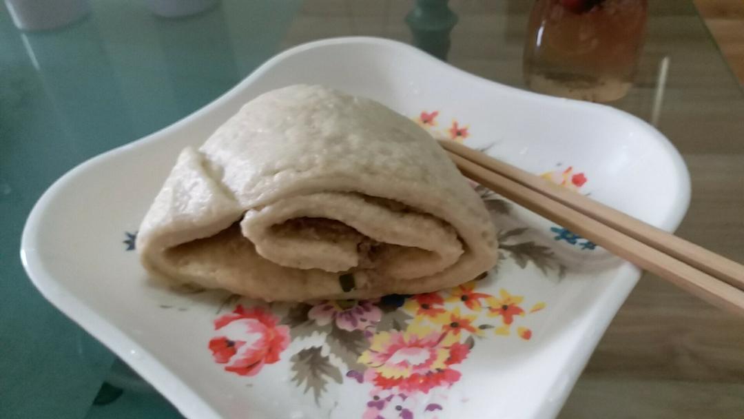 鲜美多汁的洋葱牛肉包子