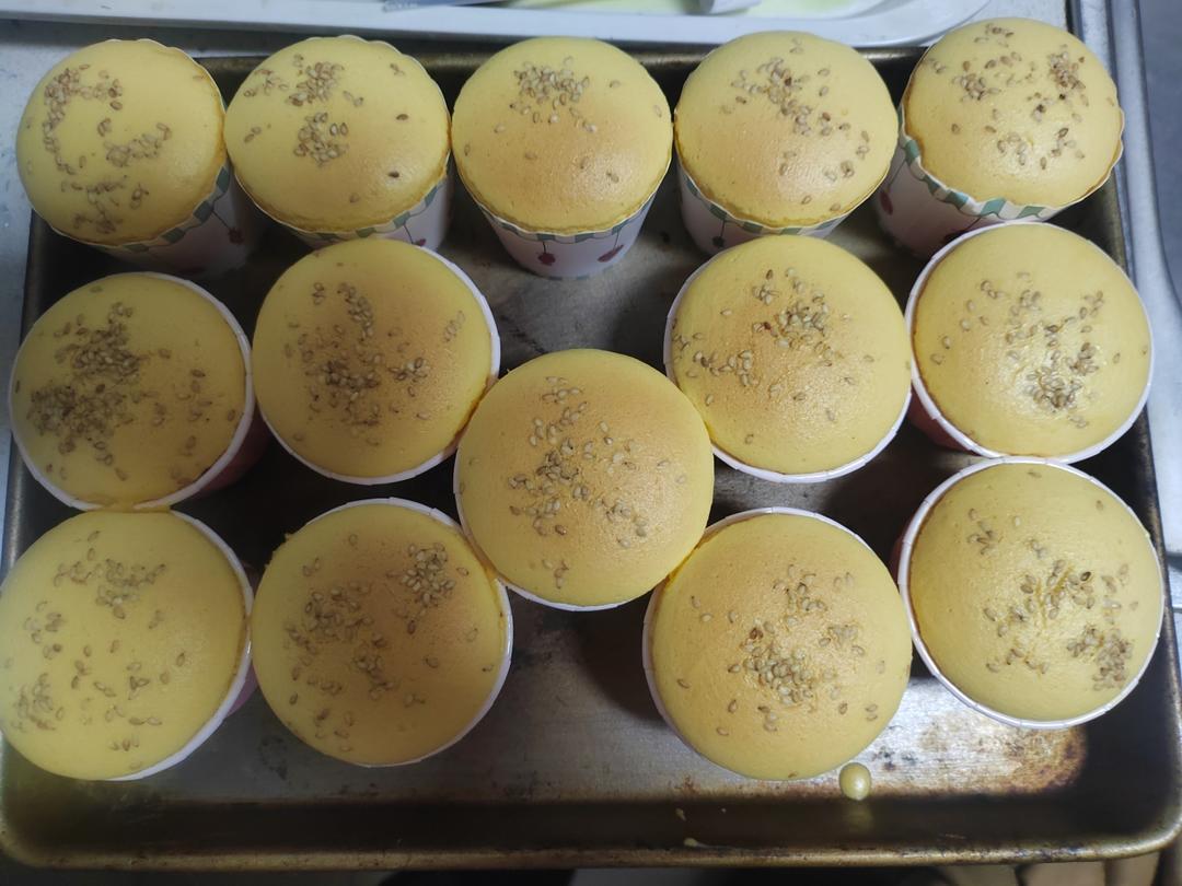 不塌陷不开裂不缩腰杯子蛋糕分享