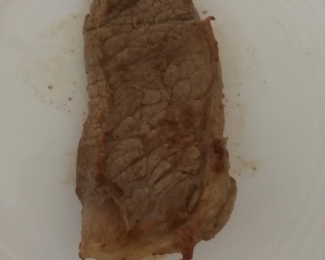新手简易版煎牛排 无黄油无温度计的做法
