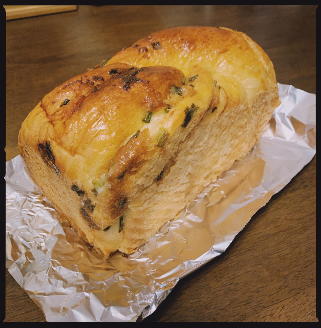 香葱肉松手撕吐司