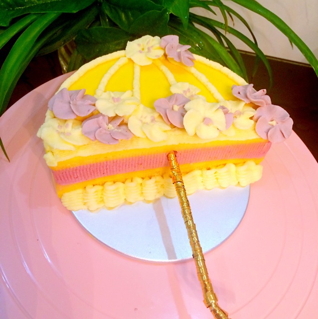 太阳伞奶油创意蛋糕