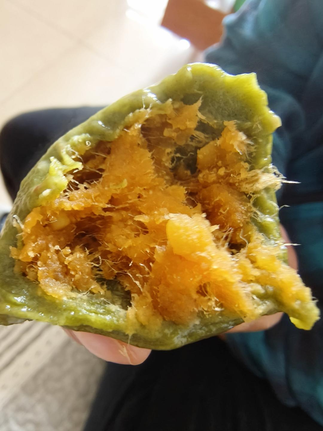 清明必吃的艾草青团