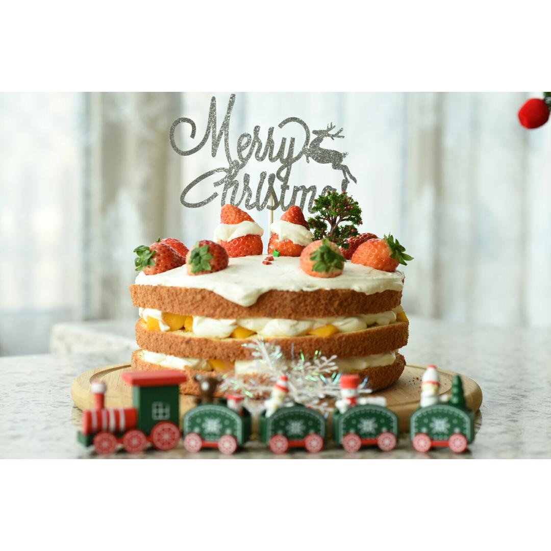 草莓圣诞雪人蛋糕