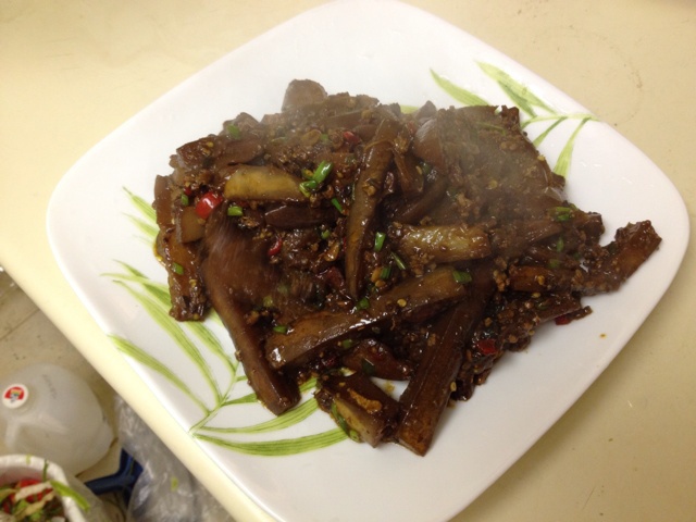 酱香肉末烧茄子