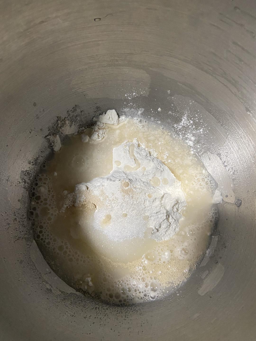 纯奶手撕吐司的做法 步骤1