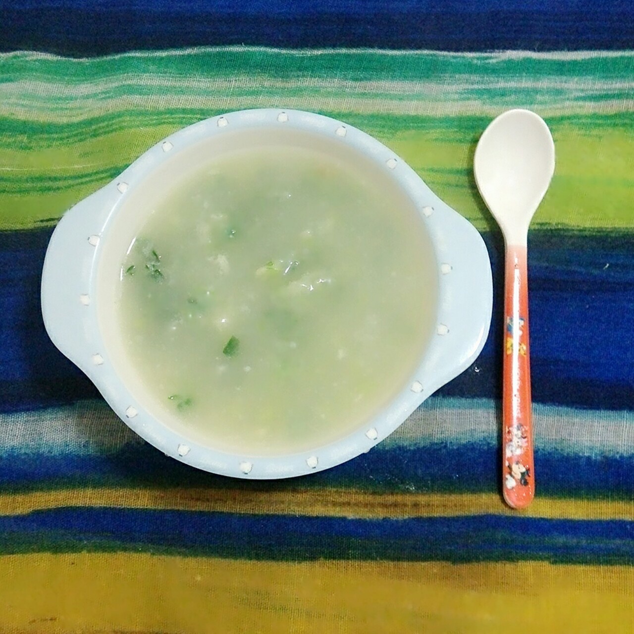 宝宝辅食：韭菜疙瘩汤的做法