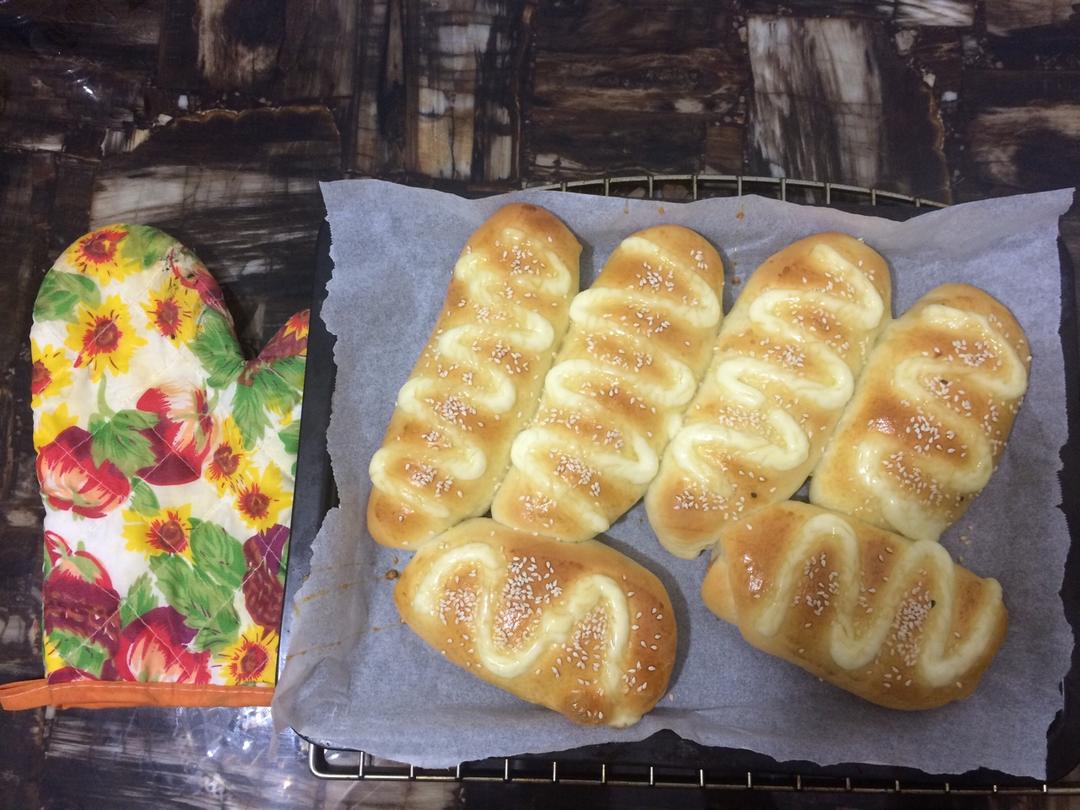 火腿肠早餐面包（一次发酵法）