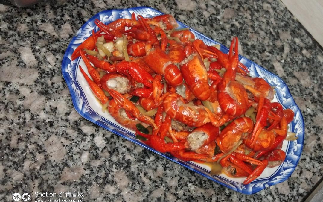 厨师长教你：“麻辣小龙虾”的家常做法 ,好吃的停不下来