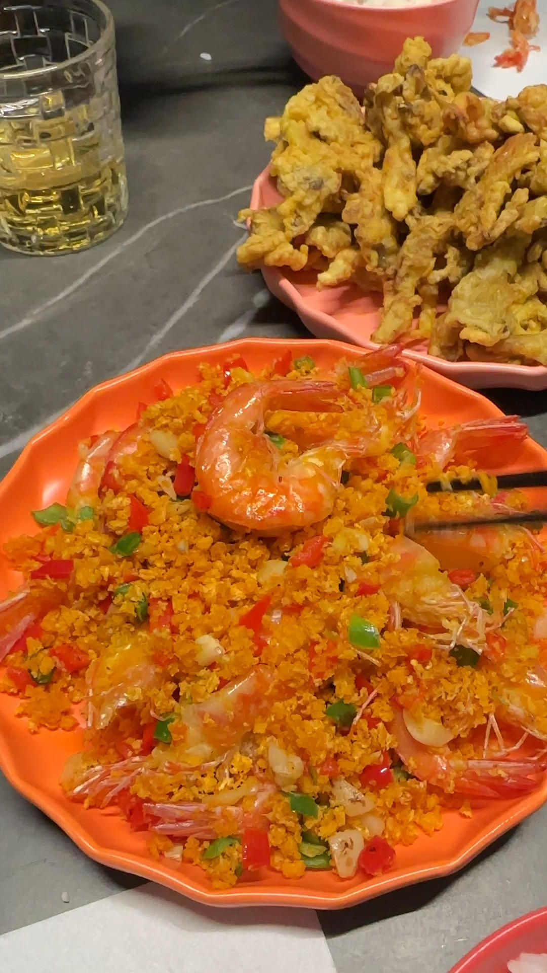 避風(fēng)塘大蝦??的做法 步驟11