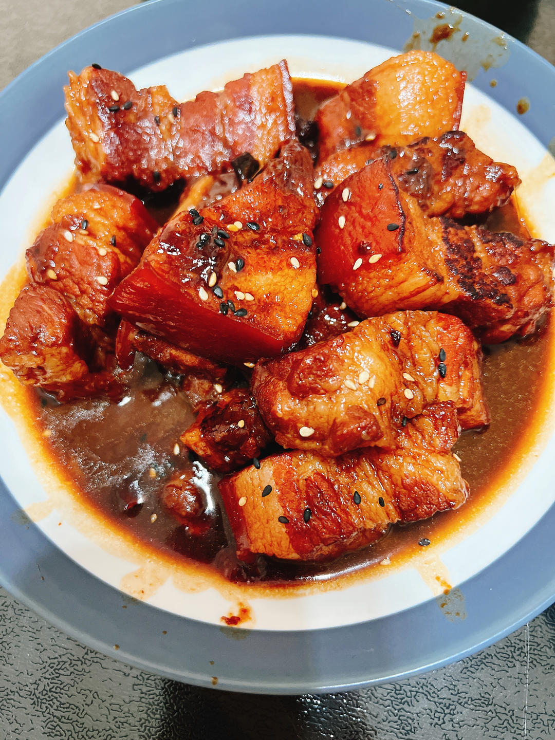 家常版的红烧肉（一点都不腻，软，糯)