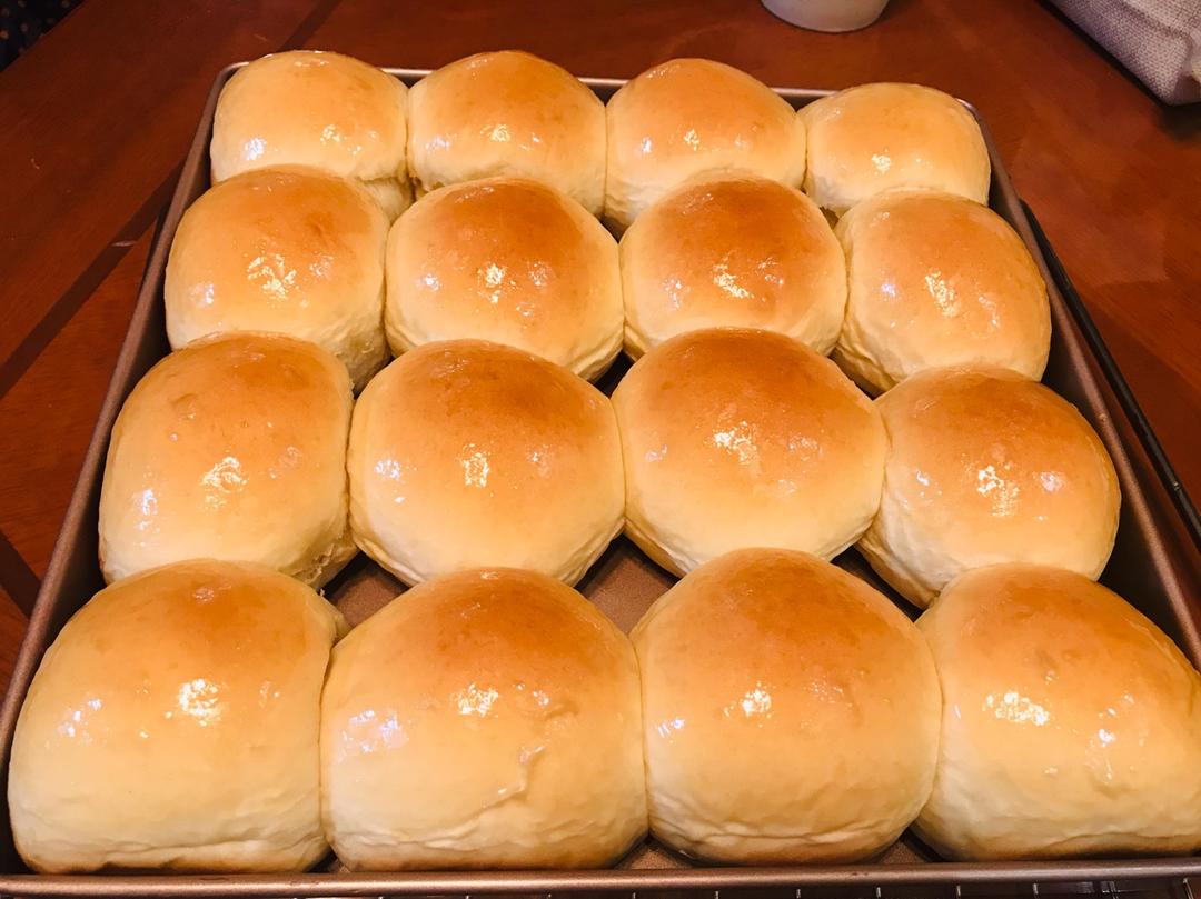 超好吃的香甜餐包