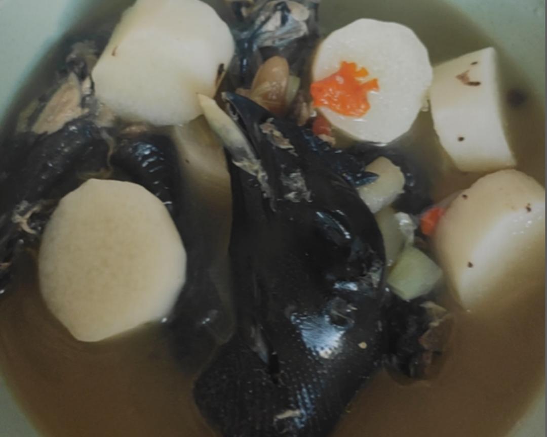 山药乌鸡汤