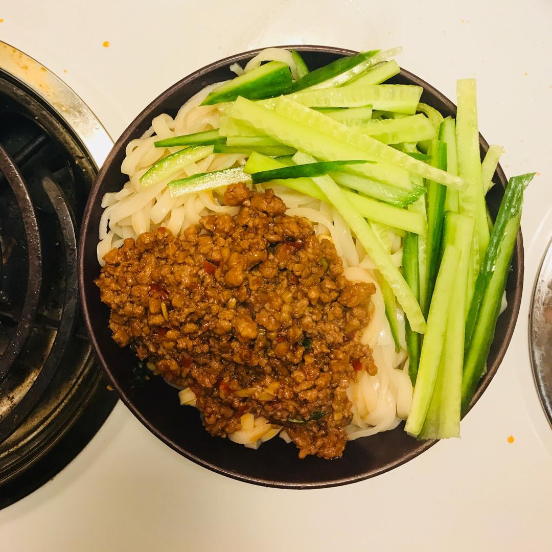 炸酱面