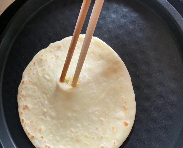 鸡蛋灌饼的做法