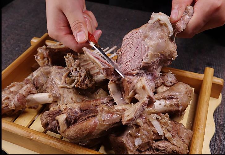 苏尼特传统手把肉的做法