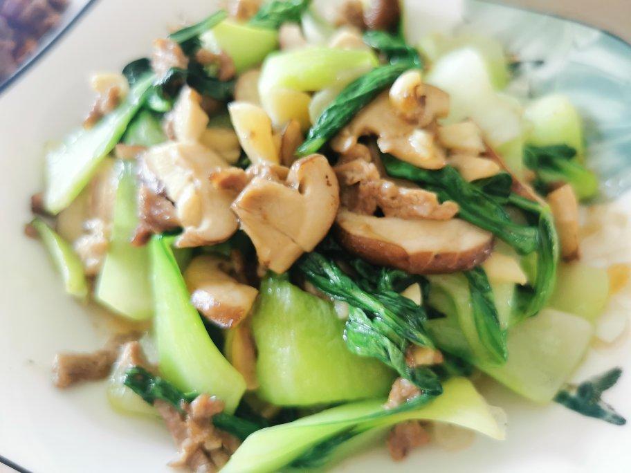 上海青炒香菇
