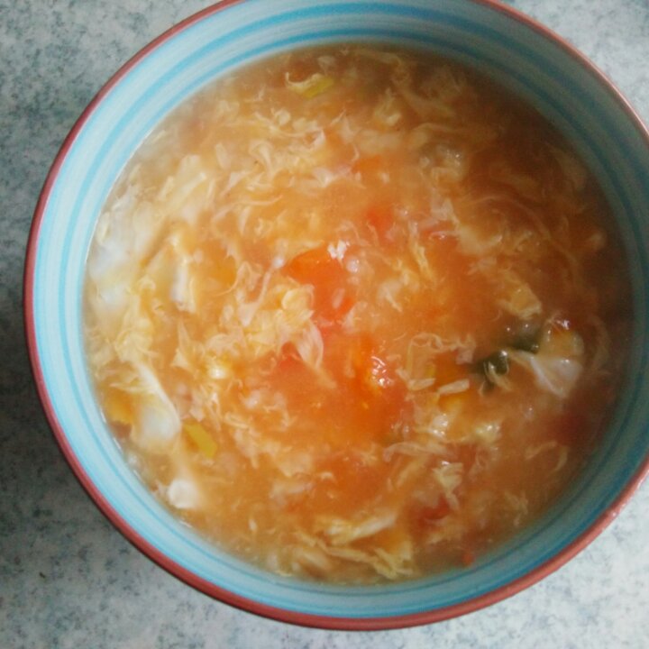 西红柿鸡蛋疙瘩汤