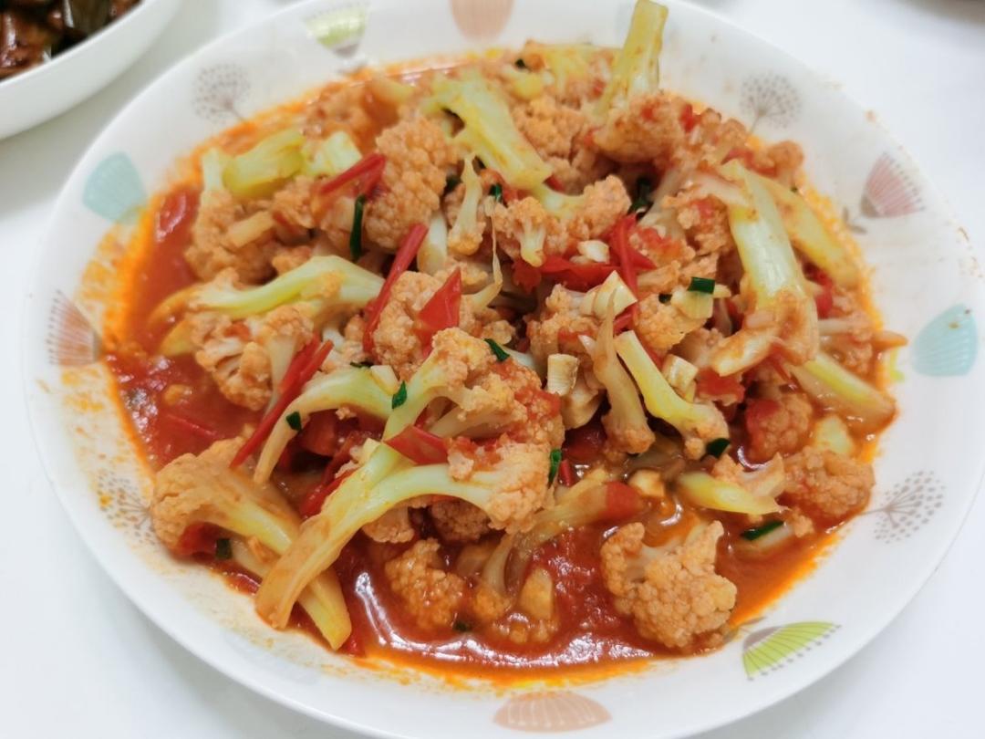 🍅炒有机花菜😘